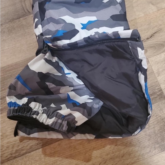 Kids XL Eddie Bauer snow bibs and coat - Picture 6 of 9